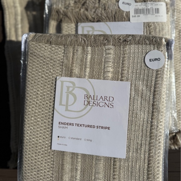 Ballard Enders Textured Stripe Duvet & Shams - NWT - Picture 3 of 16